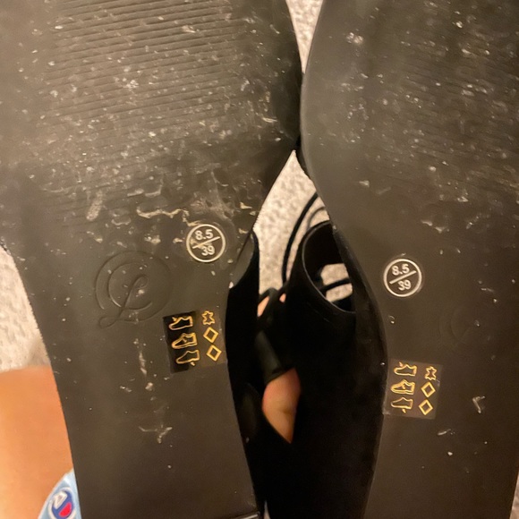 Chinese Laundry Women's Raja Wedge Sandal 8.5 EUC black - Picture 8 of 11